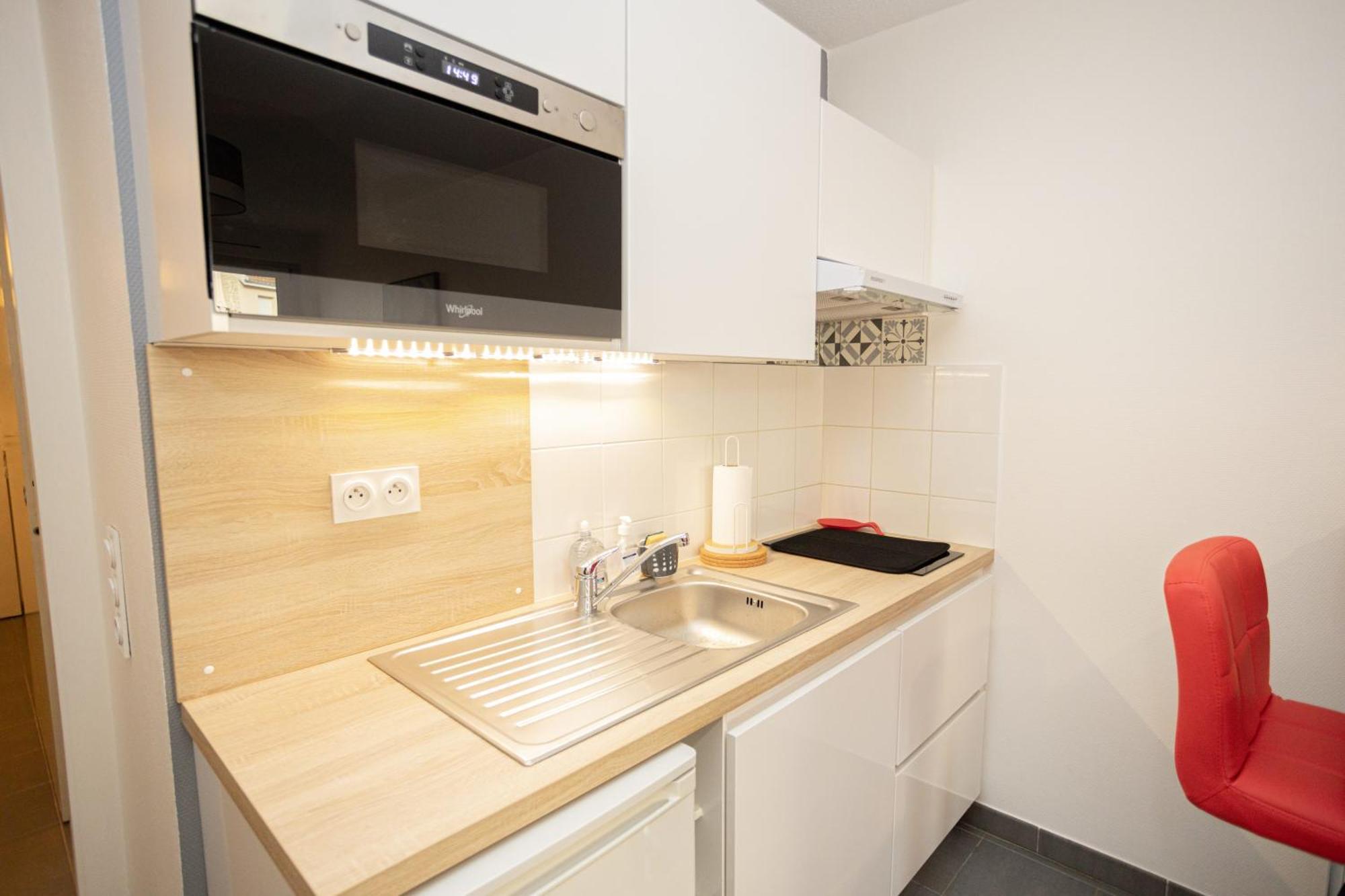 Studio Premium Arrivee Autonome 24S24H Troyes Exterior foto